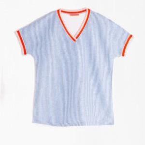 Vilagallo NWT blue striped vneck top sz L